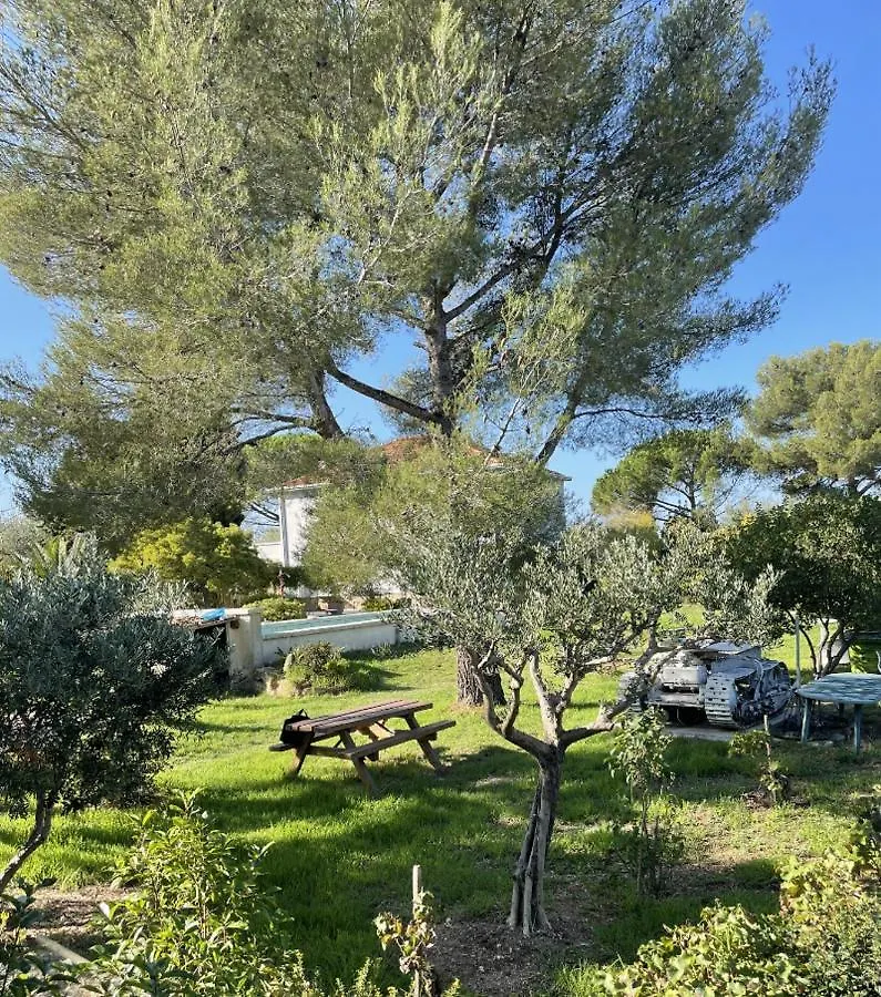 Le Poisson Qui Recule - Maison Et Piscine Dans Parc Arbore Proche Mer Sanary-sur-Mer 0*,